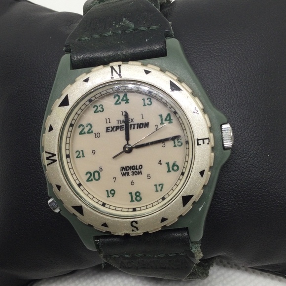 Timex Expedition Watch - Picture 6 of 8